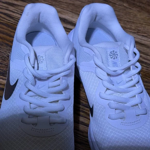 Nike Revolution 6 Next Nature Women's 5.5 White - Picture 5 of 7